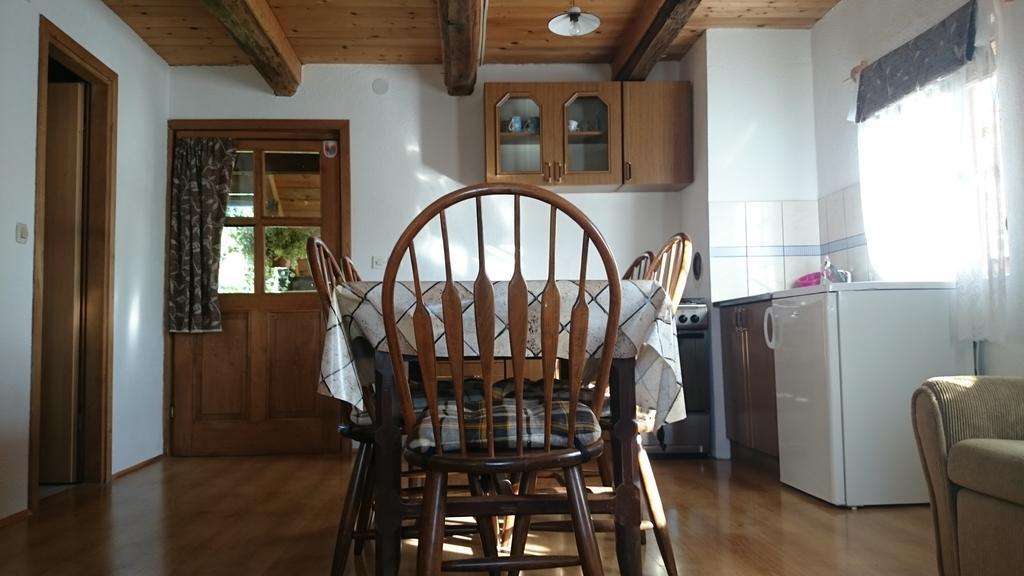 Rustic Home Mia Duga Resa Zimmer foto