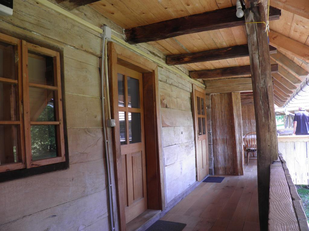 Rustic Home Mia Duga Resa Zimmer foto